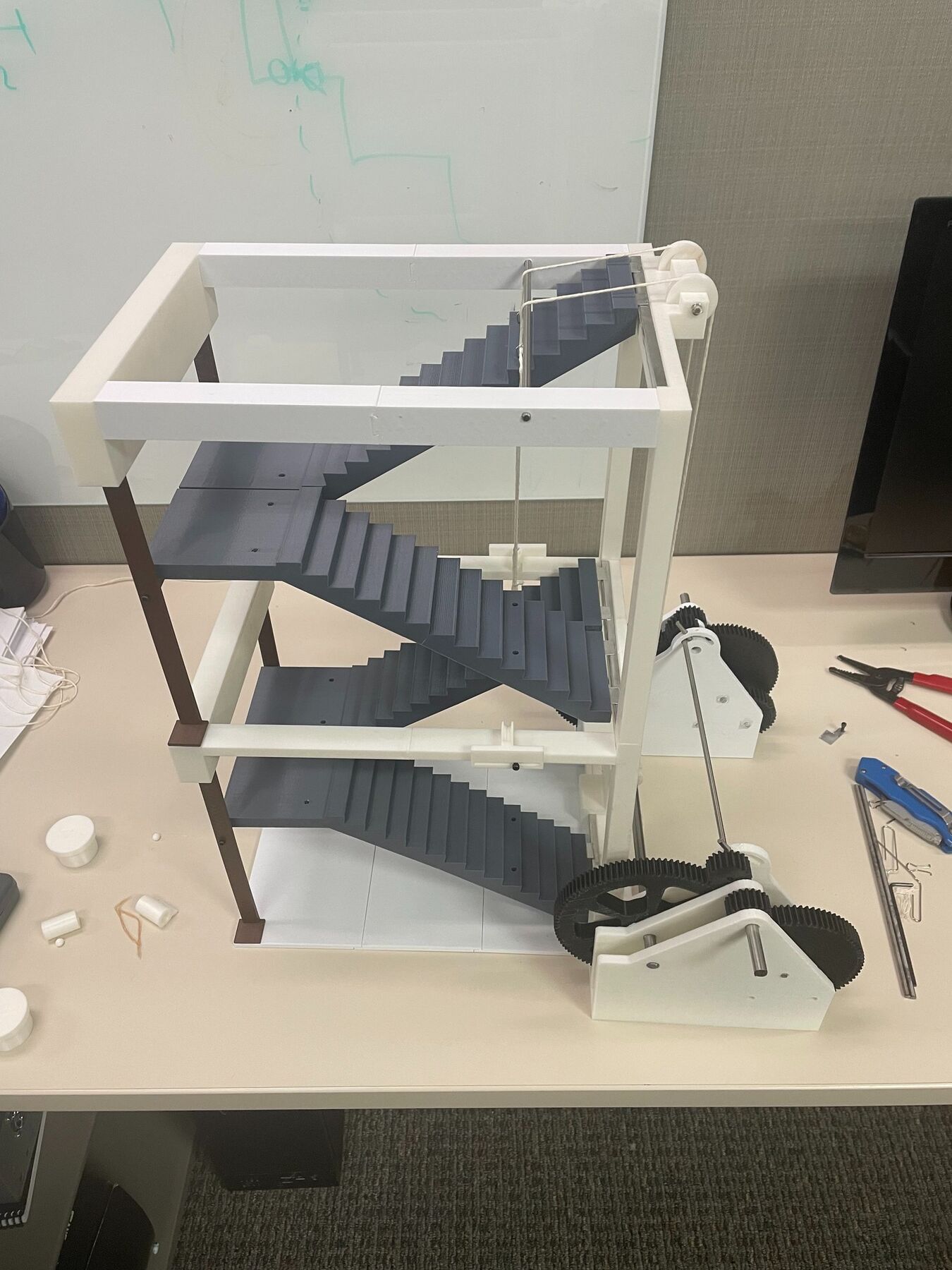 3-D Designed and Fabricated Demonstrative Physics-Based Simulation Model project image 1